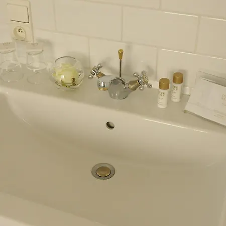 Bed & Breakfast Fine Fleur 4*