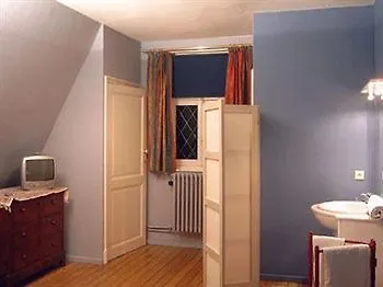 Fine Fleur Bed & Breakfast